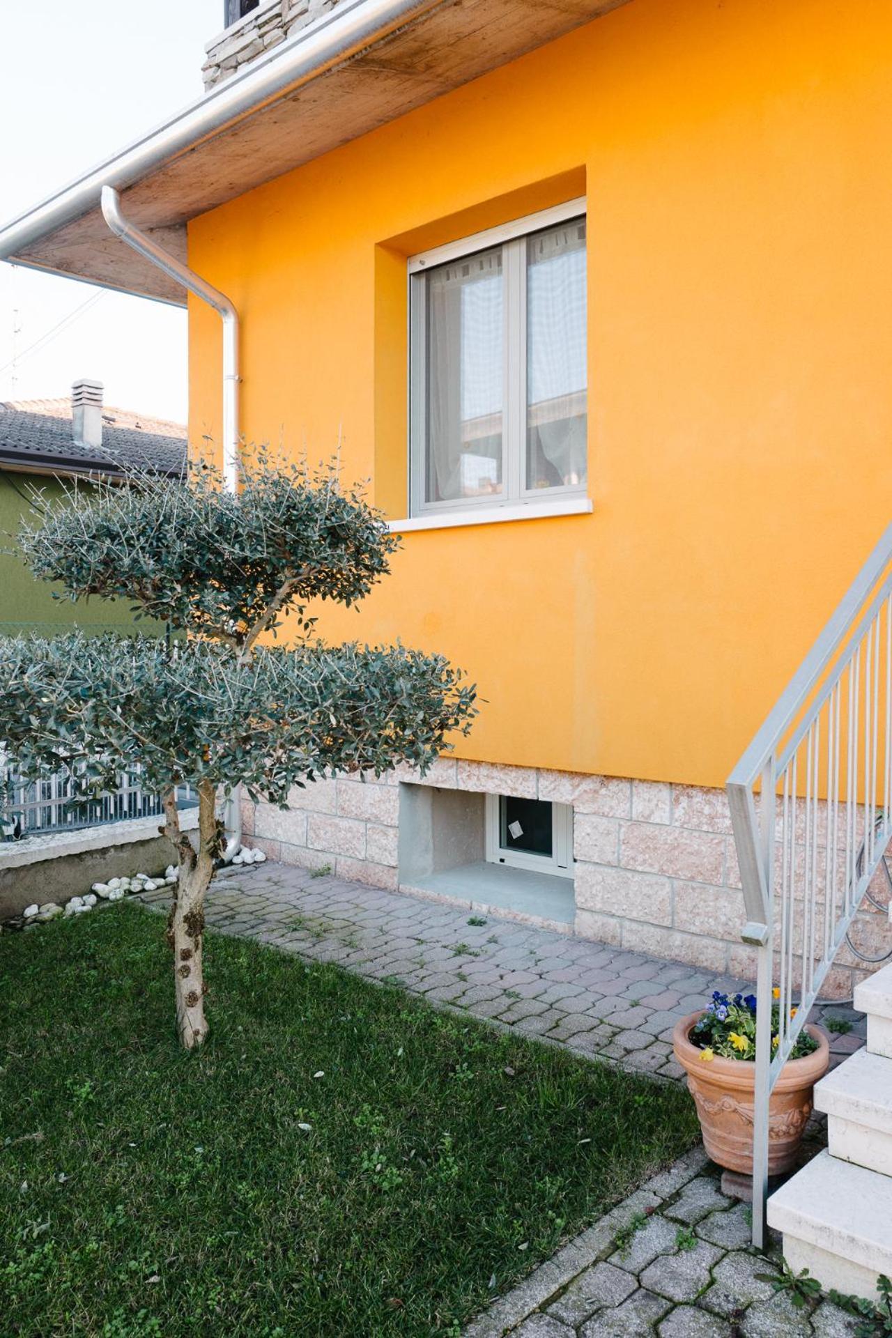 Lara'S House Apartment San Giovanni Lupatoto Exterior photo